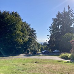 Mt. Hood, sunny day but hazy